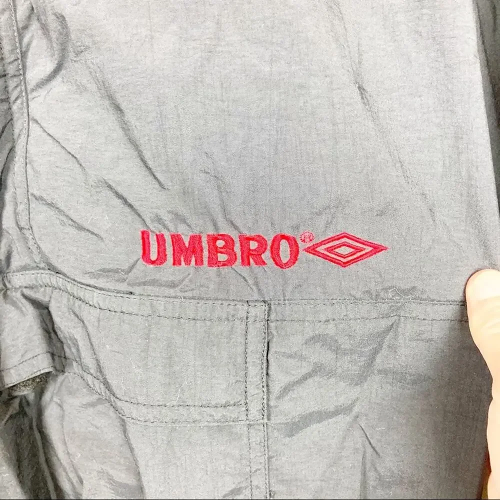 Vintage Umbro Black Red Windbreaker Sz XL